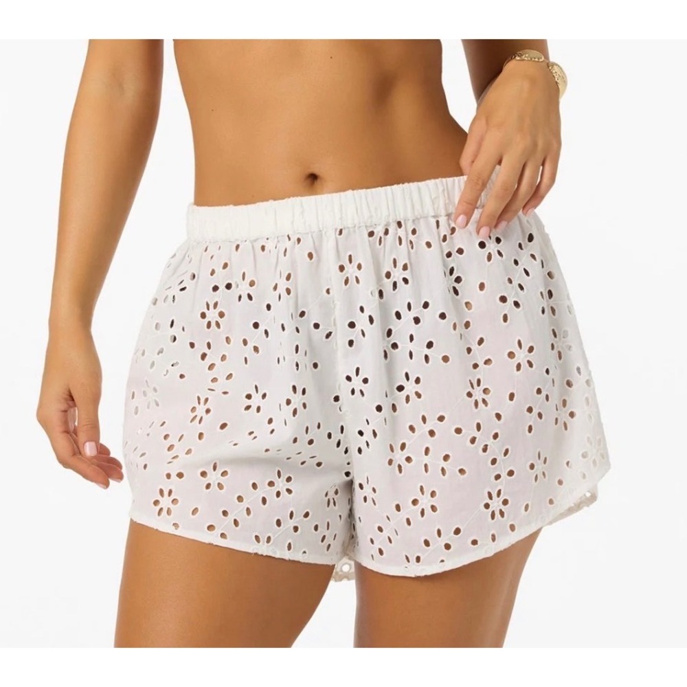 O'Neill Pam Cotton Eyelet Cover-Up Shorts – White – Women's Medium – NWT